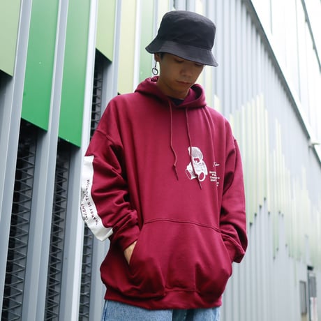 【AFYF ON GILDAN社】 DARK BEAR HOODED SW [MAROON-TSUMUTSUMU]