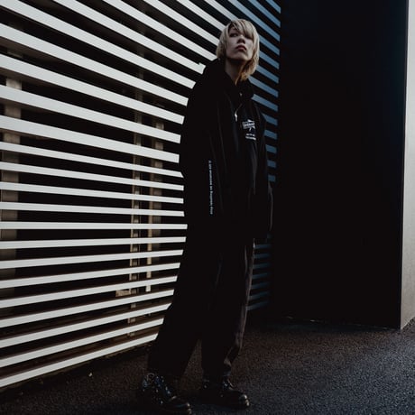 【AFYF ON GILDAN社】 SOUVENIR HOODED SW2 [BLK-LIVE IN THE DARK]