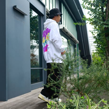 【AFYF ON GILDAN社】 SOUVENIR HOODED SW3 [WHITE-ALISA FLOWER]