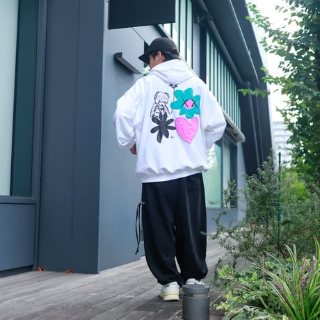 【AFYF ON GILDAN社】 SOUVENIR HOODED SW3 [WHITE-BEAR FLOWER]