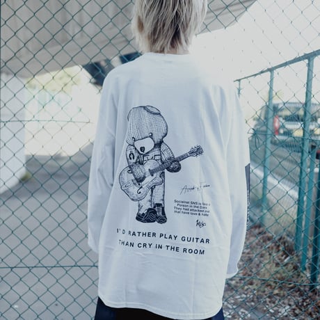 【AFYF ON GILDAN社】SOUVENIR LS T SHIRT1[WHITE-GUITAR]
