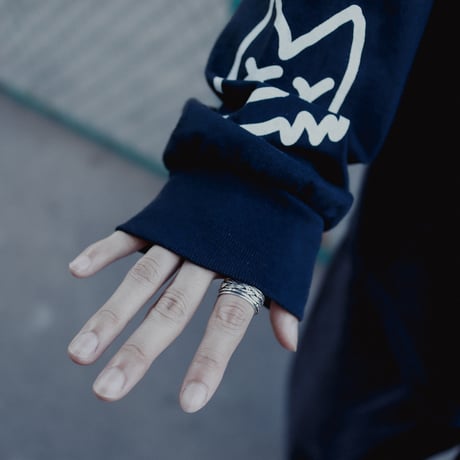 【AFYF ON GILDAN社】SOUVENIR LS T SHIRT1[BLACK-PEKEDOG]