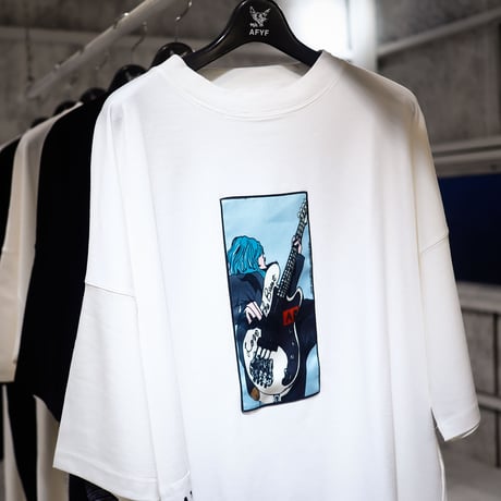 【AFYF】 KMN LIKE HUMAN PREMIUM T SHIRT [WH-BASS]