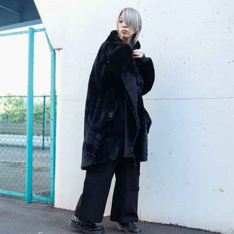 【AFYF】ASYME ZIP PARKA [FUR BLK］