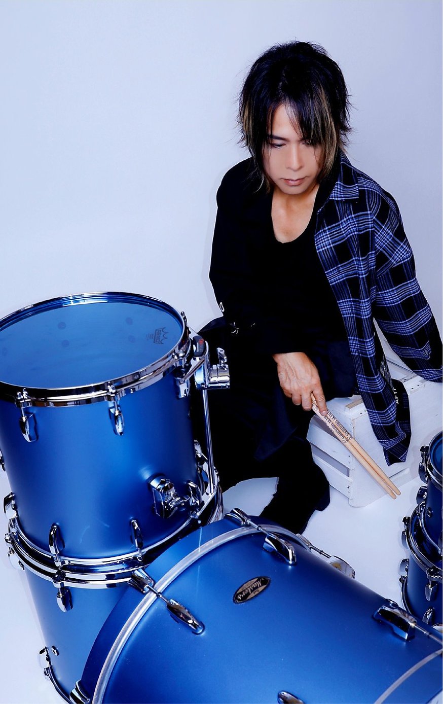 SOPHIA 赤松芳朋　限定アパレル 赤松芳朋[SOPHIA] × rovtski コラボレーションアイテムリリース決定