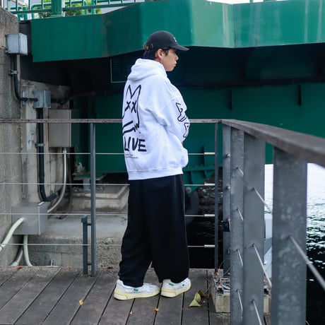 【AFYF ON GILDAN社】 SOUVENIR HOODED SW1 [WHITE-PEKEDOG]