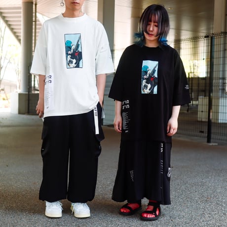 【AFYF】 KMN LIKE HUMAN PREMIUM T SHIRT [WH-BASS]