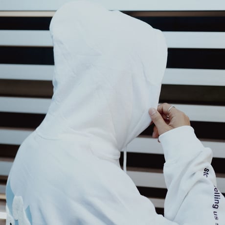 【AFYF ON GILDAN社】 SOUVENIR HOODED SW2 [WHITE-SLEEP]