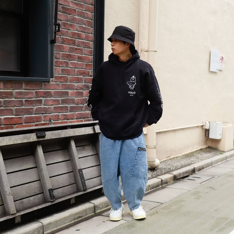 【AFYF ON GILDAN社】 SOUVENIR HOODED SW2 [BLACK-PEKETSUMU]