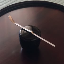 新作の南鐐茶杓7点を追加しました | metal smith Yukari Ohara