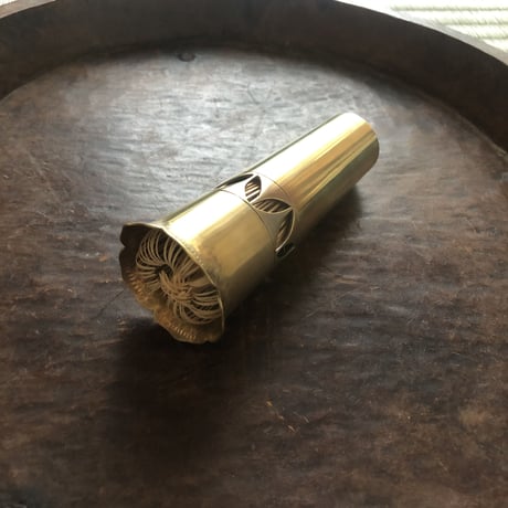黄銅輪花茶筅筒【小•茶筅付】