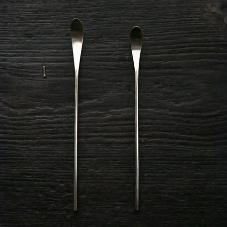 南鐐細茶杓（小・櫂先丸）