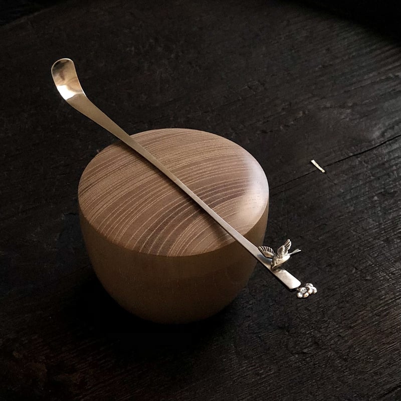 梅の花の手浮彫り茶則 茶杓 新品未使用 茶道具 梅の花の手浮彫り茶則 茶杓 新品未使用 茶道具