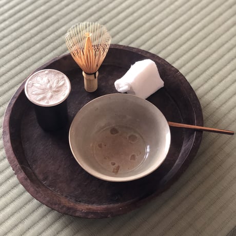 南鐐刻花蓮花文茶器