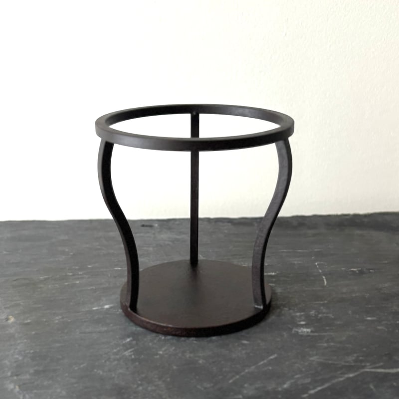 三脚燭台 鉄製 民藝 2台セット 一対 アイアン 錆鉄三脚台 小 B | metal smith Yukari Ohara