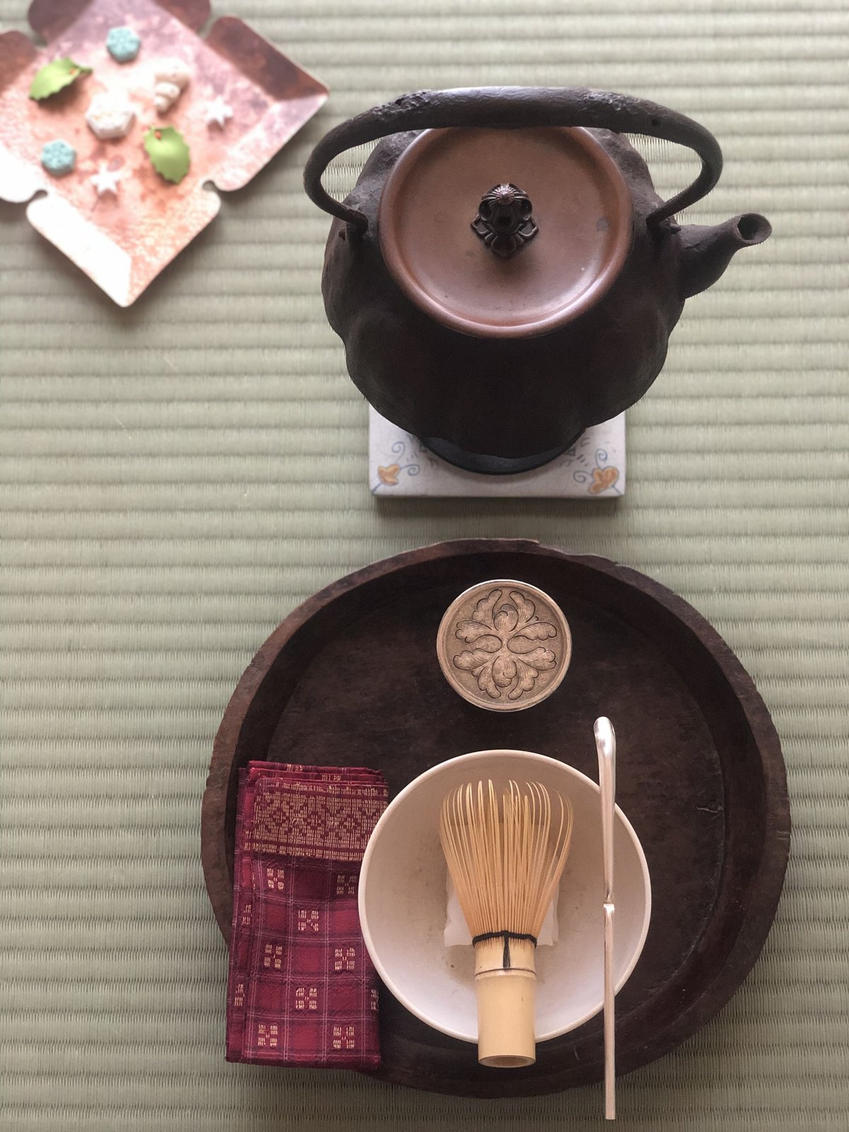 錆鉄三脚台 大 A | metal smith Yukari Ohara