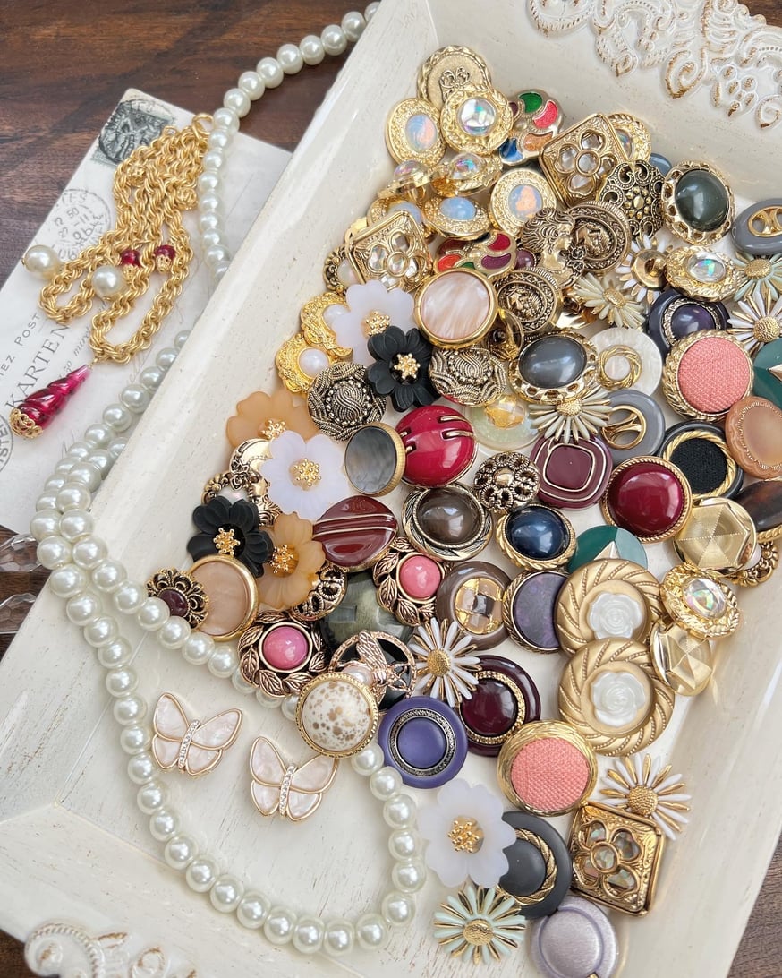 即*読様 【早い者勝ち】遺品整理　アクセサリー大量まとめ　ヴィンテージ　レトロ品 ◎【✨400g超！✨】遺品整理 未仕分け 未確認 コレクション 昭和