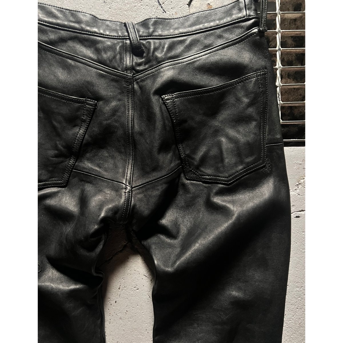 6月15日迄限定価格【ブルーナボイン】BOBBIE Leather Pants 6月15日迄限定価格【ブルーナボイン】BOBBIE Leather Pants BRU
