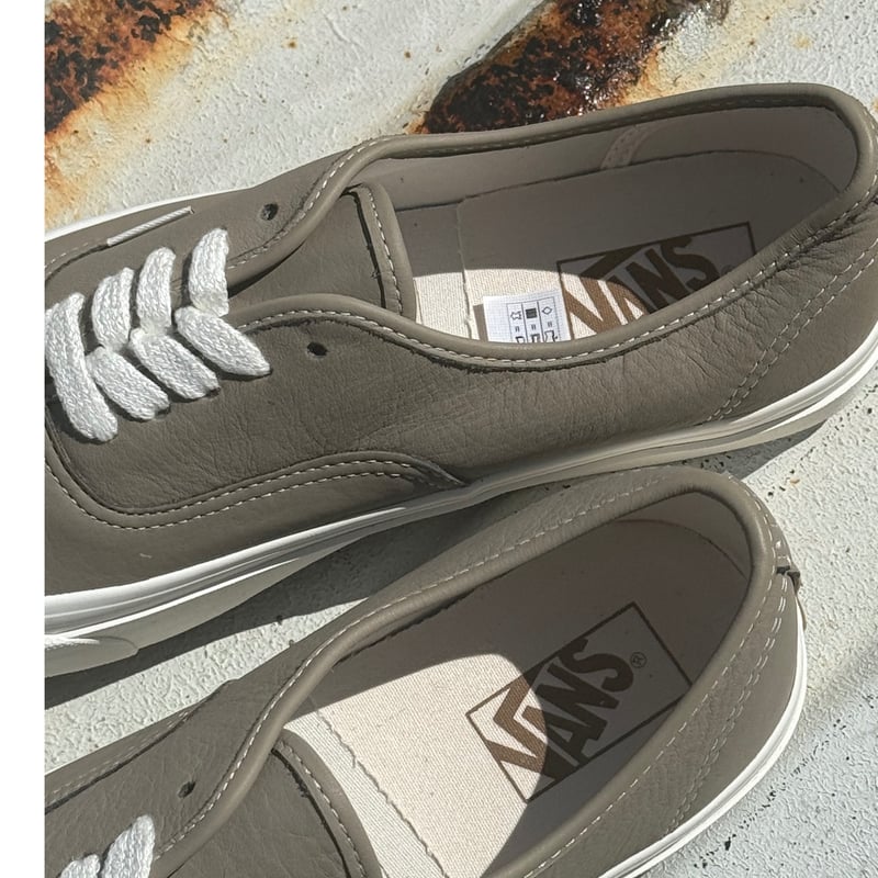 VANS】Authentic 44 Dx Eco Theory Leather Cobble
