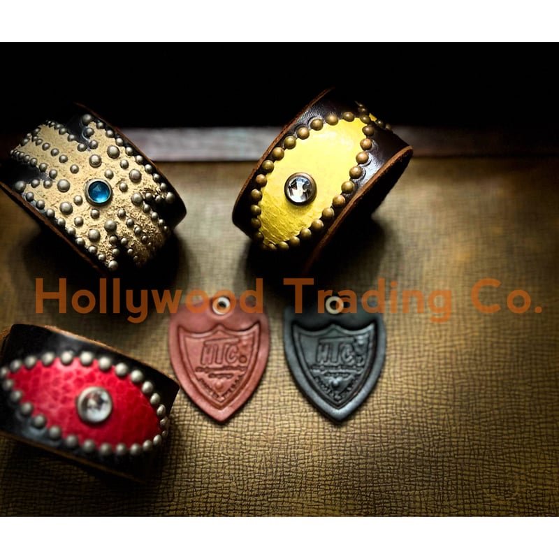 ハリウッドトレーディングカンパニー　レザーバングル HTC】〝Hollywood Trading Co.〟Leather Bracelet |