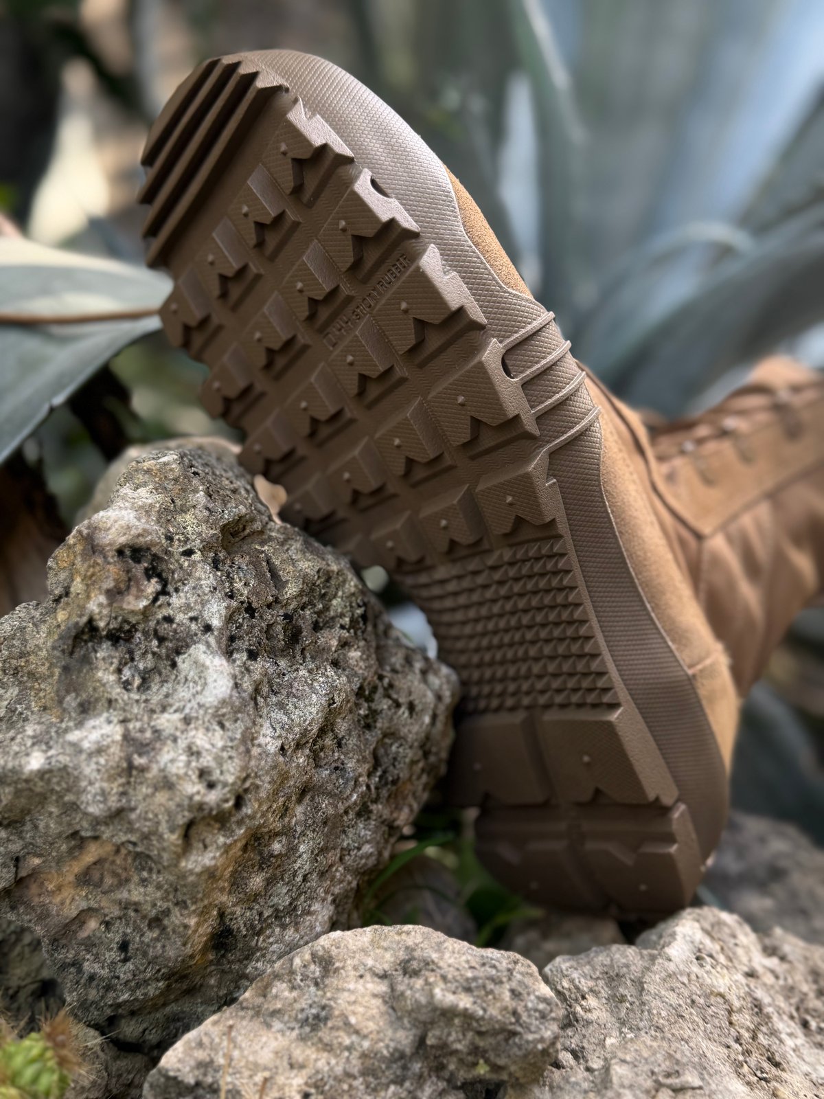 米軍　新品　NIKE SFB JUNGLE 8 LEATHER 27.5cm NIKE SFB JUNGLE 8 LEATHER【ナイキ SFBジャングルブーツ 8inch