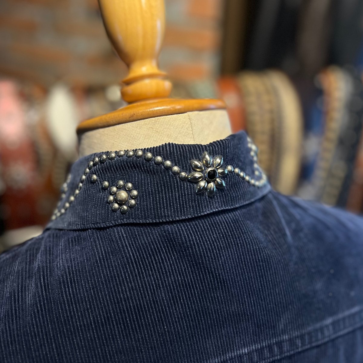 HTC× Levis】スタッズジャケット〝一点モノ〟 | BAKU STORE