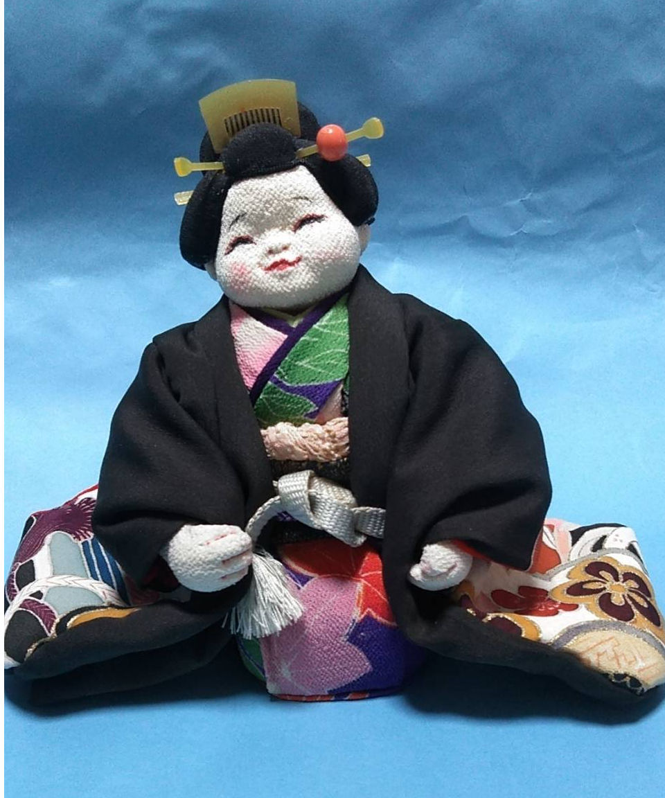 きよみ　創作人形　お福さん 黒留袖　古布ちりめん細工 ふくよかなお顔 お福さん人形 | 山帰来