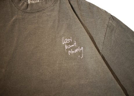 7.5oz SOUVENIR TEE S/S『EMB LOSTMOUNTAINEERING』