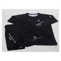 ハグ | HUG 昇華 ロングスリーブTシャツ TOPS：紺　BOTTOM：黒
