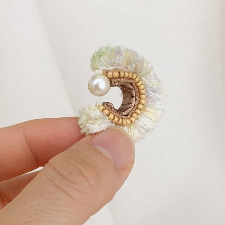 fluffy ear cuff _ light green×multi color