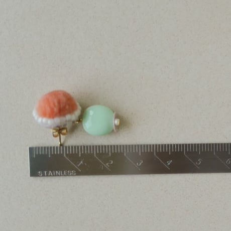 fluffy jewel / earring