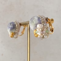 tsubomi / antique blue イヤリング