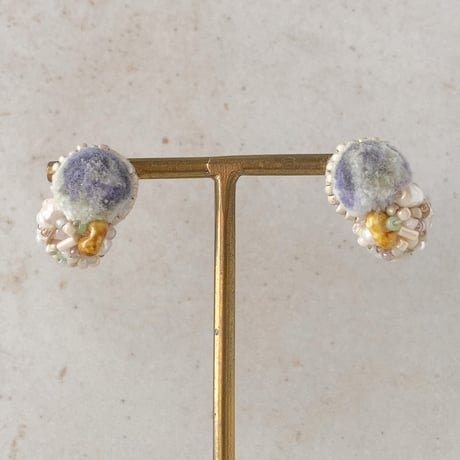 tsubomi / antique blue イヤリング