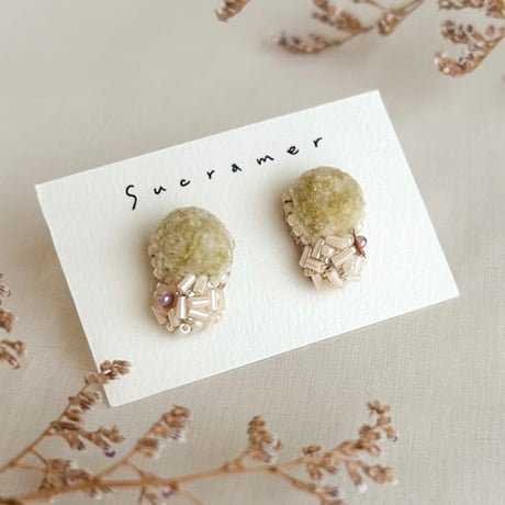 【 tsubomi 】ピアス・イヤリング_light green