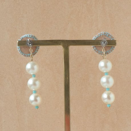 fluffy jewel / pierce