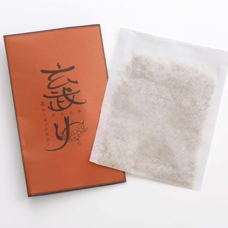 京都・亀田利三郎薬舗の天然漢方スパハーブ