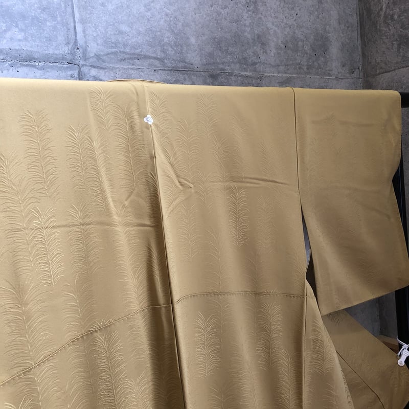 袷 色無地 黄土色地 槇の地模様 家紋 木瓜 NAM-6 | リサイクルの着物屋