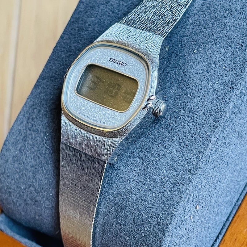 80s vintage seiko B337 5000 sushi watches