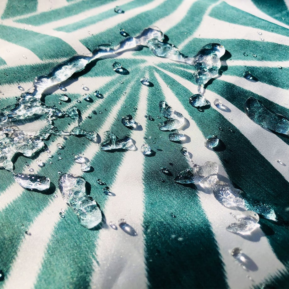 62551e9472895407bde98bfd