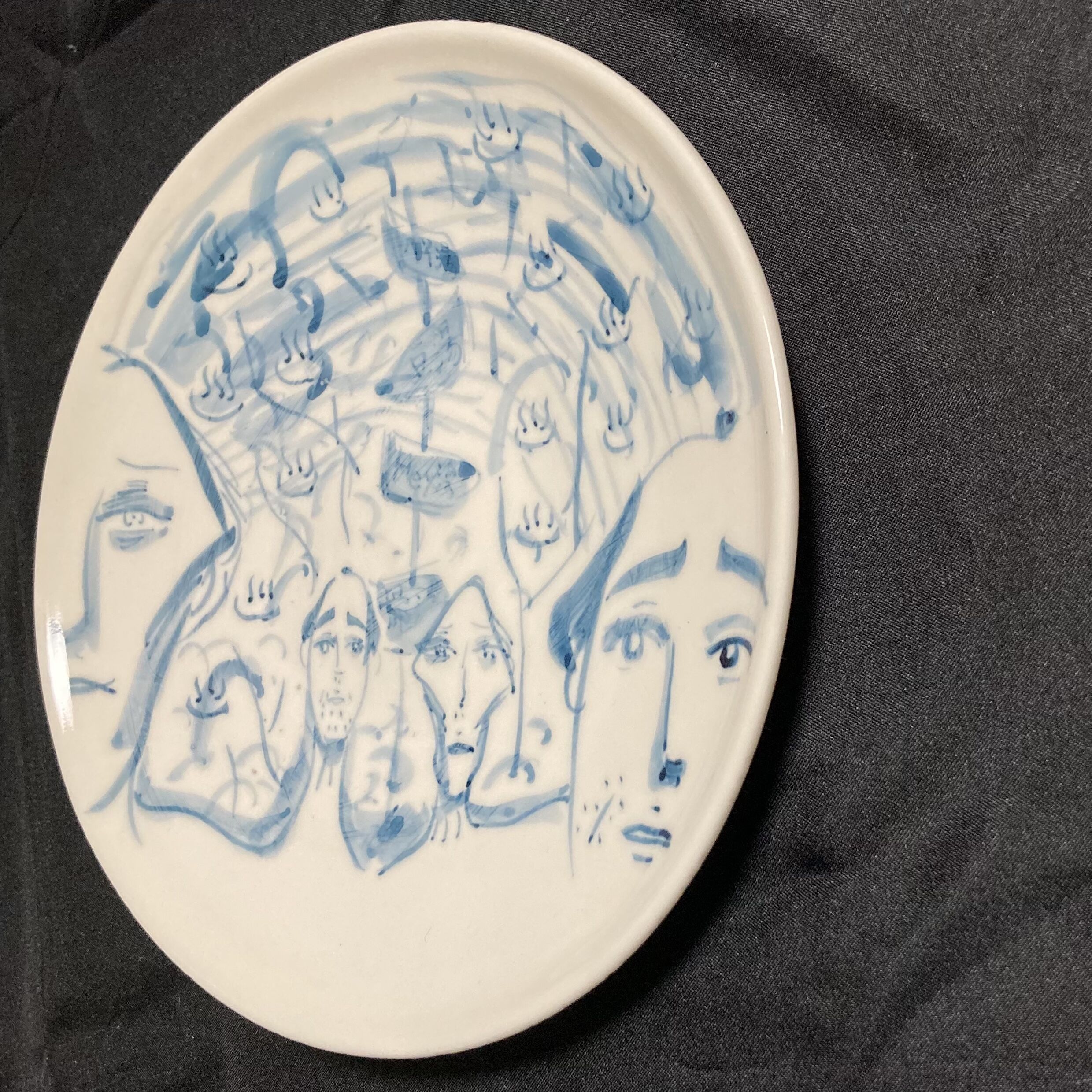 陶芸作品] 弥次喜多 手描き皿「箱根」 | さるハゲ商店