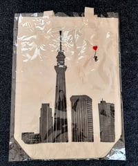 風船クロネコ東京編トートバッグ(手描き)