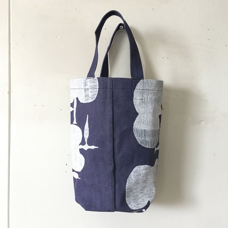 BeBe　りんご　定番TOTE　ロイヤルブルー