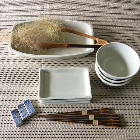 五十嵐元次白い陶器製四角皿4枚セット