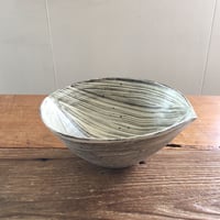 日高伸治 白磁 輪花皿 | 黄色い鳥器店
