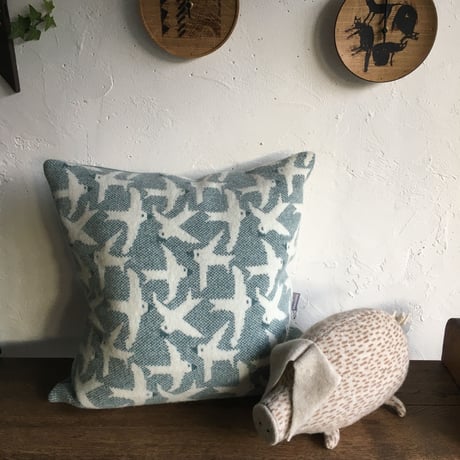 Sally Nencini　Birds  Cushion