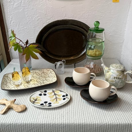 黄色い鳥器店