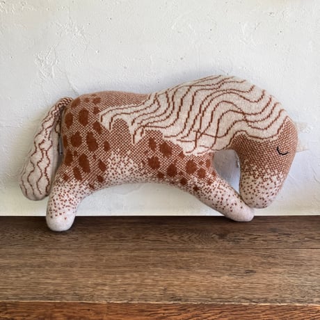 Sally Nencini　Strawberry Roan  Horse