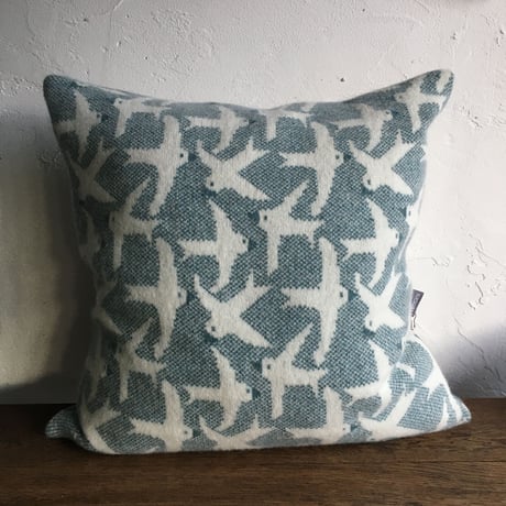 Sally Nencini　Birds  Cushion