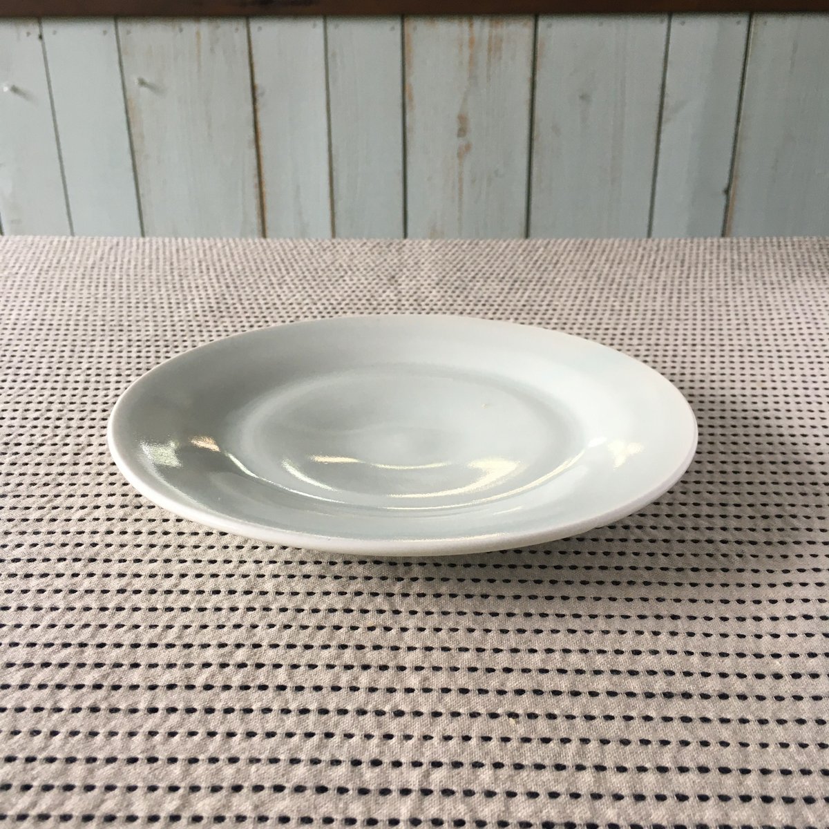 五十嵐元次 白磁 6寸皿 | 黄色い鳥器店