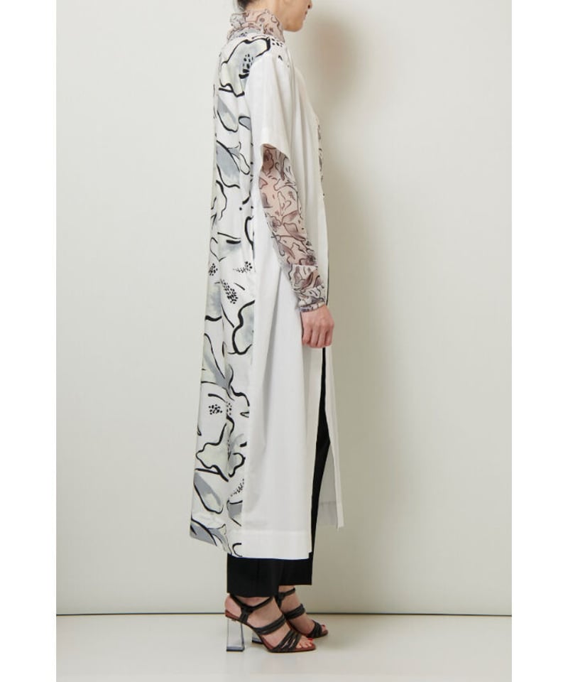 near.nippon / フローラル柄 バックスラッシュ Tワンピース near.nippon / フローラル柄 バックスラッシュ Tワンピース